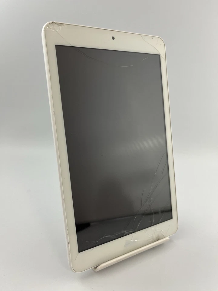 Acer Iconia One 8 B1-850 White 16GB Android Tablet Cracked Spares & Repairs #D - Image 1 of 4