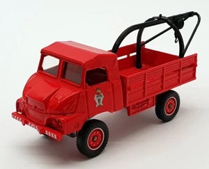 Solido 1/50 Scale 2124 - Simca UNIC Sumb 4x4 Fire Truck With Crane - Red - Picture 1 of 4