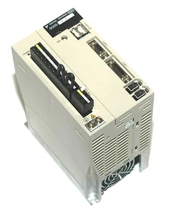 Servo de unidades de aire acondicionado Yaskawa SGDS-15A12A [PZ4] - Imagen 1 de 2