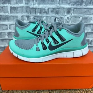 Scarpa da corsa Nike Free 5.0+ Charred grigio verde brillante 580591-003 donna taglia 6 nuova - Foto 1 di 6