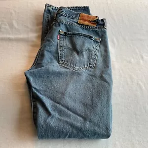 Levi’s 501 Jeans Men 34x32 Blue Denim Pant Button Fly Faded Straight Levis Levi - Picture 1 of 8