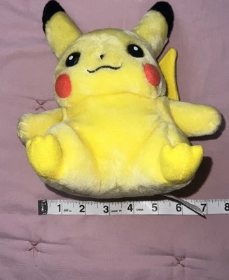 Vintage 1998 Nintendo Pokemon PIKACHU 7" Plush Stuffed Animal Hasbro Gamer Toy - Image 1 of 4