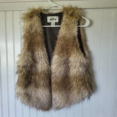 Daytrip Medium Faux Fur Fuzzy Brown & Tan Vest Womens  - Image 1 of 4