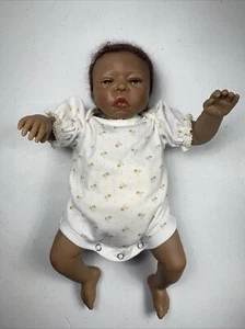 The Ashton-Drake Galleries So Blessed Baby Girl Doll Donna Lee - Picture 1 of 11