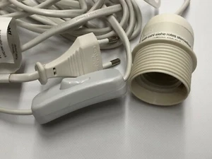 E27 Lampenfassung / mit Kabel 4m / Schalter, Stecker, Stromkabel, Fassung, weiss - Bild 1 von 6