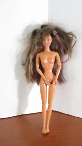 Mattel BARBIE DOLL Long BRUNETTE HAIR, EARRINGS JOINTED FLAT FEET ~ Lot 69 - Picture 1 of 8