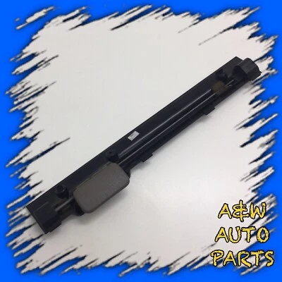 99-04 TAUPE JEEP GRAND CHEROKEE LAREDO WJ GLOVE BOX LATCH HANDLE 1999 - 2004 C23 - Изображение 1 из 4