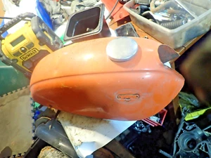SUZUKI TS250 TS 250 1970 Gas/Fuel/Petrol Tank/Cap - Picture 1 of 14
