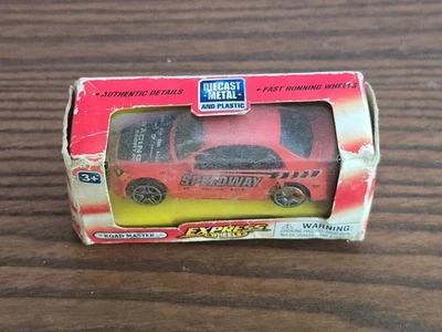 Motormax Red Lexus IS300 Speedway Diecast Car Red Sedan Racing Toy - Image 1 of 2