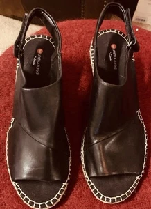 Clarks Petrine Abby Sandale - Bild 1 von 9