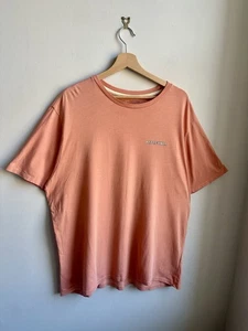 Patagonia Peach Mountains Graphic T-Shirt - Size L - Excellent Condition - Picture 1 of 5