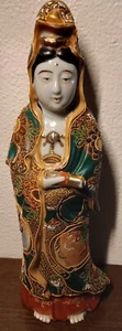 Antike japanische Satsuma Porzellan Figur Kannon ? Handbemalt 9,5" hoch LESEN - Bild 1 von 18