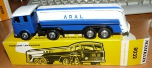Märklin 8032 ,Mercedes-Benz ARAL Tanksattelzug, neu ,orginal, Ork, Bj 66 - Bild 1 von 5