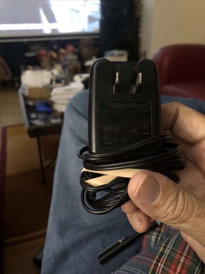 正品黑莓 HDW-17955-001 交流电源适配器 充电器 AT&T Q5 Q10 T-Mobile  — 第 1/2 张图片