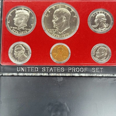 1975-S Proof Set U.S. Mint OGP "THE LOST YEAR" In OGP.  Toned Up Coins!!! - Image 1 of 4