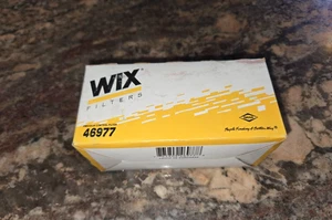 WIX CRANKCASE VENTILATION FILTER 46977 NOS FREE SHIP - Picture 1 of 2