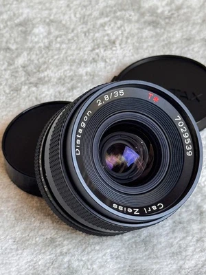 Carl Zeiss Distagon T* 35mm f2.8 MMJ Lens for Contax/Yashica Ex+++ - Image 1 of 4