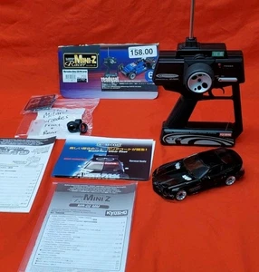 Kyosho Mini-Z MR-02 Mm Mercedes Benz SLR Body R/c Car with Base & REMOTE - Picture 1 of 13