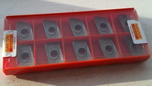 10 Sandvik carbide inserts R790-220540PH-NM H13A ( Coromill 790 220540 PH-NM ) - Picture 1 of 2