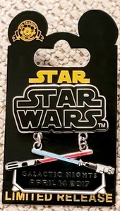 Disney Parks Star Wars Galactic Nights Disney Pin Dangling 14. April 2017 Limitiert - Bild 1 von 3