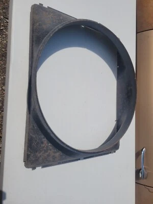 Buick 1958 cubierta de ventilador especial Riviera súper radiador cubierta de refrigeración Foto 1 de 4