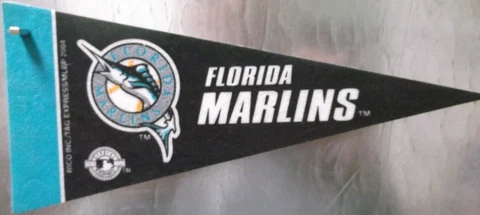 2004 FLORIDA MARLINS 4x9 Mini Felt Pennant MLB Cover