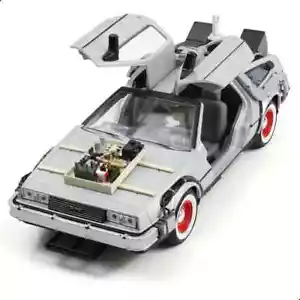 Back to the Future III WELLY 1/24 Scale Delorean Time Machine Diecast Model Car - Picture 1 of 14