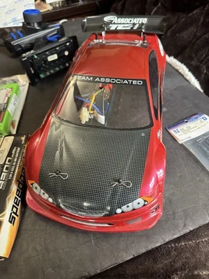 Vintage Team Associated TC4 For Parts Or repair w/Radio control,batteries, - Image 1 of 4