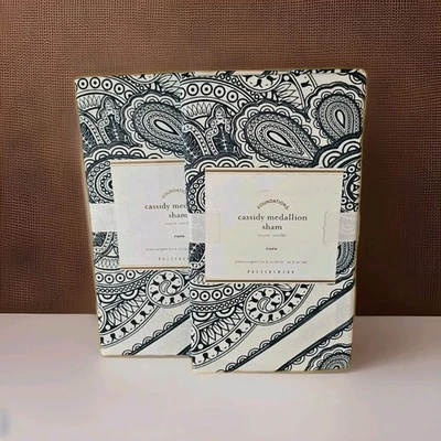 Cuchillas Euro Pottery Barn Cassidy Medallion - Juego de 2 Foto 1 de 3