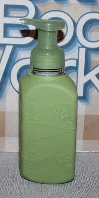 TODO NOVO Suporte para Dispensador de Sabonete Espumante Green Vines Banho e Corpo Funciona ENVIO GRÁTIS - Imagem 1 de 3