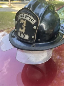 Cedar Grove North Carolina NC Feuerwehrhelm Abteilung Leder Emblem nicht mehr funktionsfähig - Bild 1 von 8