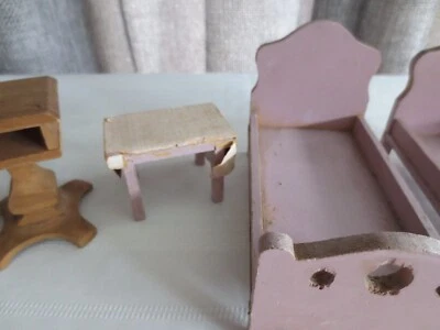 Juego de dormitorio y escritorio vintage para casa de muñecas 1:12 Shackman muebles lavanda Foto 1 de 4