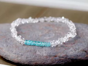 Brazalete de piedras preciosas Sky Apatite + Herkimer diamante cuarzo 3-4 mm punta pepitas 7"./ - Imagen 1 de 6
