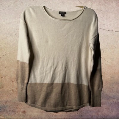 Suéter Eddie Bauer Beige y Tostado Manga Larga Cuello Redondo Talla Pequeña Foto 1 de 4