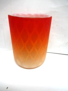 VICTORIAN SATIN M.O.P. VASO ACOLCHADO DIAMANTE VIDRIO ARTÍSTICO - Imagen 1 de 5