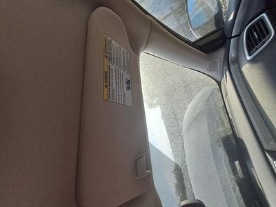 Used Right Sun Visor fits: 2016 Nissan Murano illuminated Right Grade A - Image 1 of 4