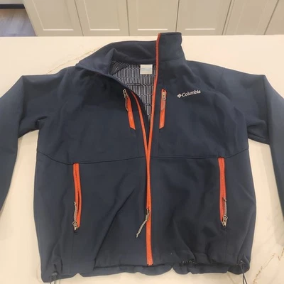 Columbia Blue  Thermal Coil Softshell Mens  Jacket XL - Image 1 of 4
