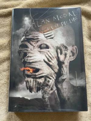 VOICE OF FIRE Alan Moore 750 copy SIGNED/NUMBERED Subterranean Press HC fine OOP Foto 1 de 4