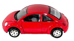 Bburago 1998 Red Volkswagen New Beetle 1/24 Scale Diecast - Picture 1 of 5
