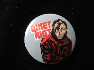 Quiet Riot-Mental Health-Silver-Red-Small-Pin Badge-80's Vintage-Rare - Picture 1 of 1