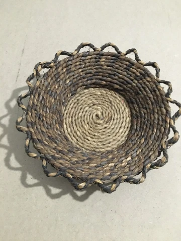 Vantage Sardinia Straws Basket Bread Hand Made Garden Basket Flower Basket Dough Cover
