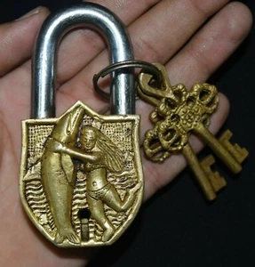 Brass Padlock With 02 Keys Girl Holding Dolphin Handmade Engraving Lock GK524 - Picture 1 of 11