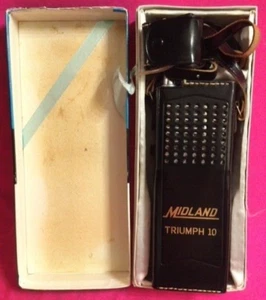 Vintage Midland Triumph 10 Transceiver Model 13-110 Walkie Talkie CB Handheld - Picture 1 of 6