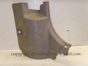 Nissan Almera Tino 1.8 00-06 OSF drivers side footwell plastic trim panel - Picture 1 of 1