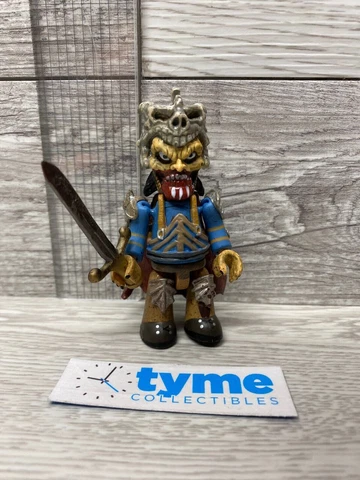 Mez-itz Army of Darkness EVIL ASH 3" Action Figure Mezco Toys Loose Cover