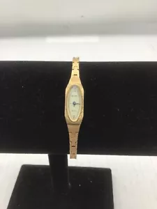 Vintage Elgin Womens Gold-Tone Oval Quartz Watch With Roman Numerals - Picture 1 of 8