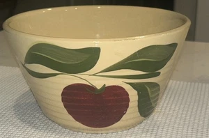 VTG Watt Pottery Ovenware 3 Leaf Apple Design #8 Ribbed Bowl - 8” Round USA ~ - Picture 1 of 13