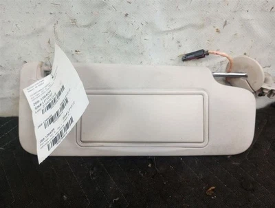 Солнцезащитный козырек для правостороннего пассажира 84126750 подходит для Cruze 17–19 2796614 - Изображение 1 из 4