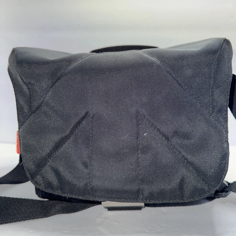 Manfrotto Stile Bella DSLR Camera Shoulder Bag MB SSB-6BB Black 10x7x5 - Image 1 of 4