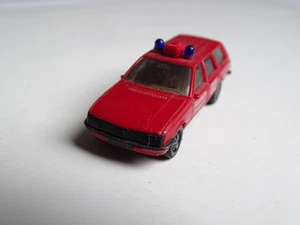 Herpa 1.87 Opel Rekord Berlina, Feuerwehr Wiesbaden !!! - Bild 1 von 3